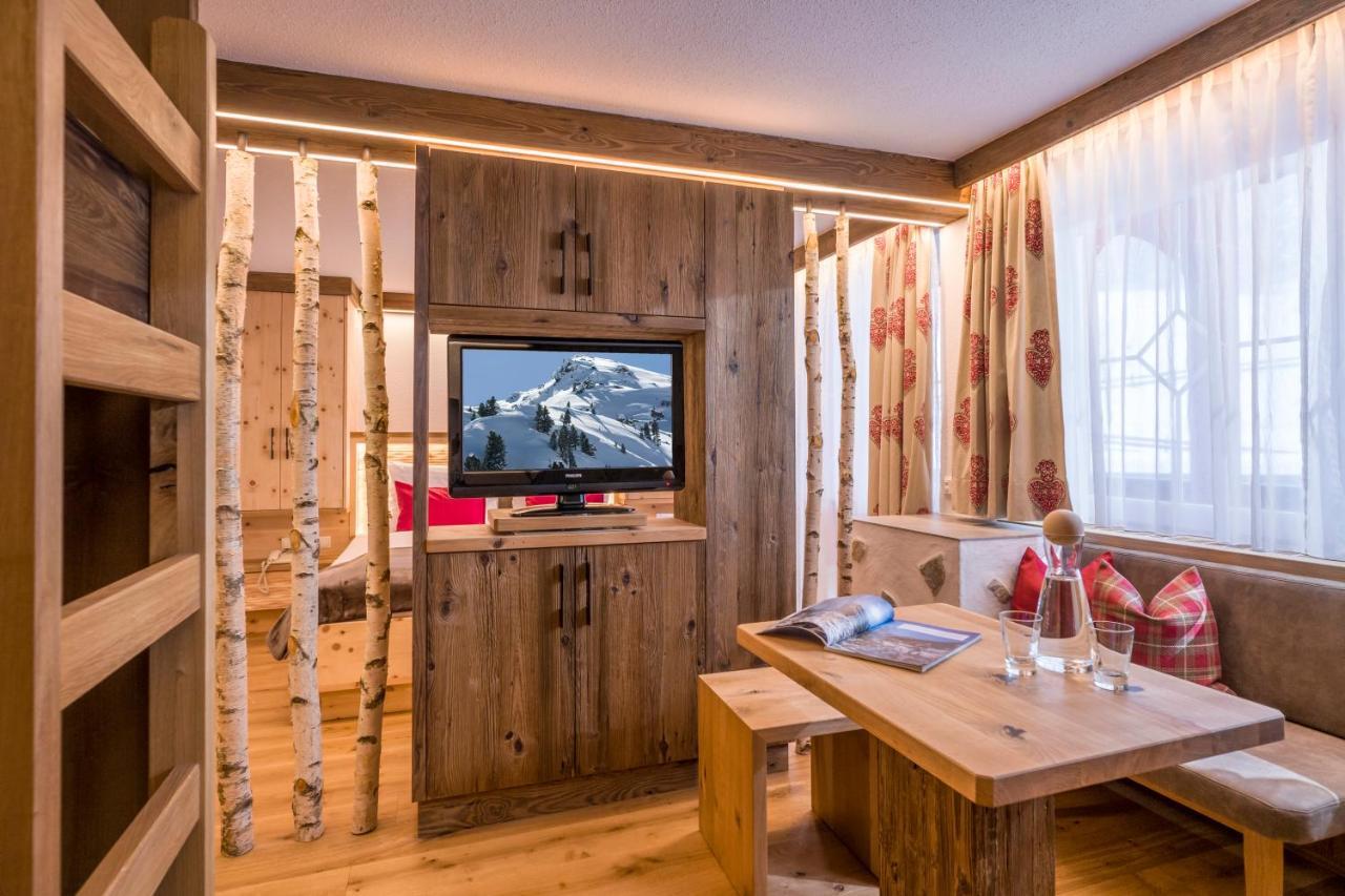Berghotel Hochfuegen Hotel 4*